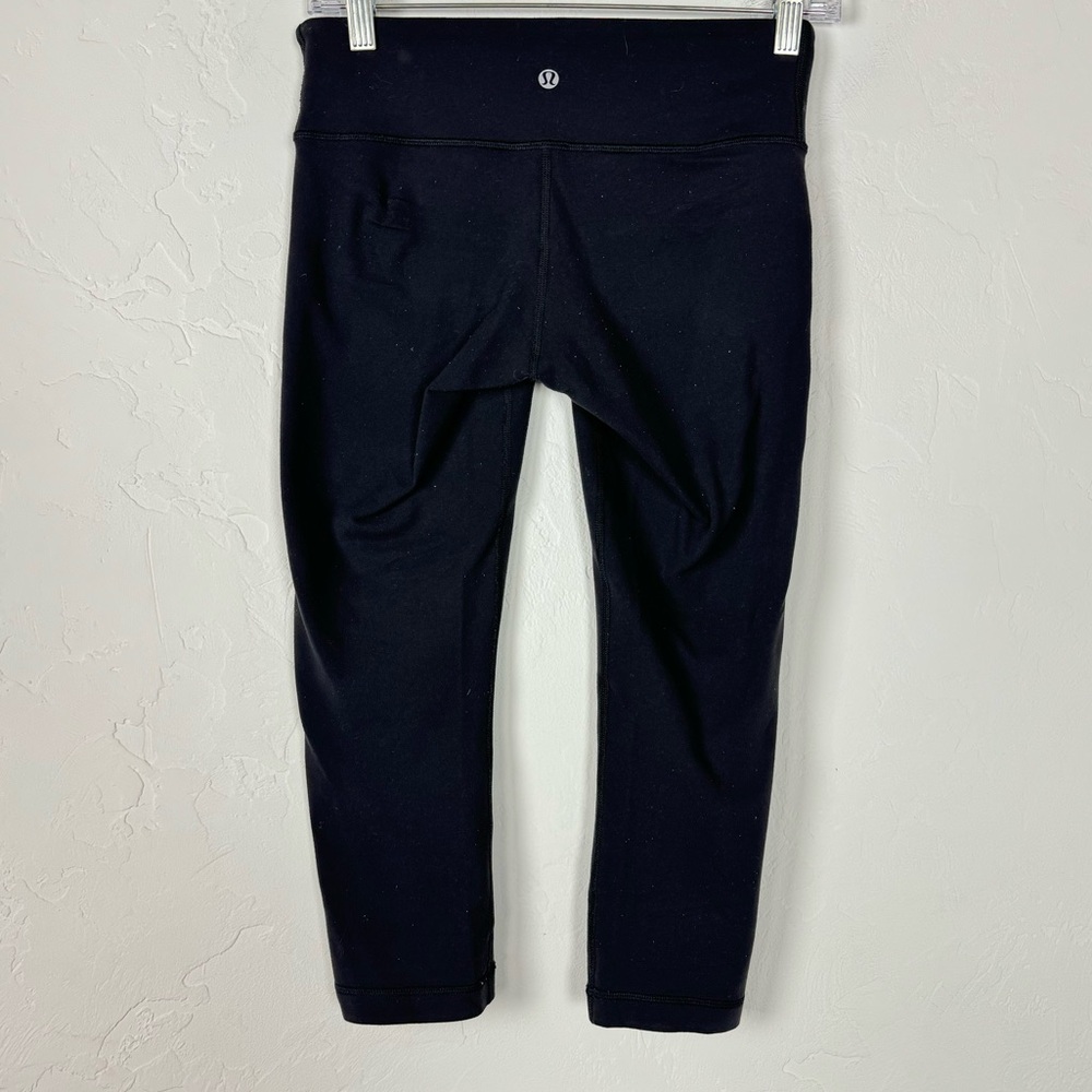 Lululemon Leggings‎ Wunder Under Crop Solid Black Classic Workout Yoga Knit - Picture 2 of 8